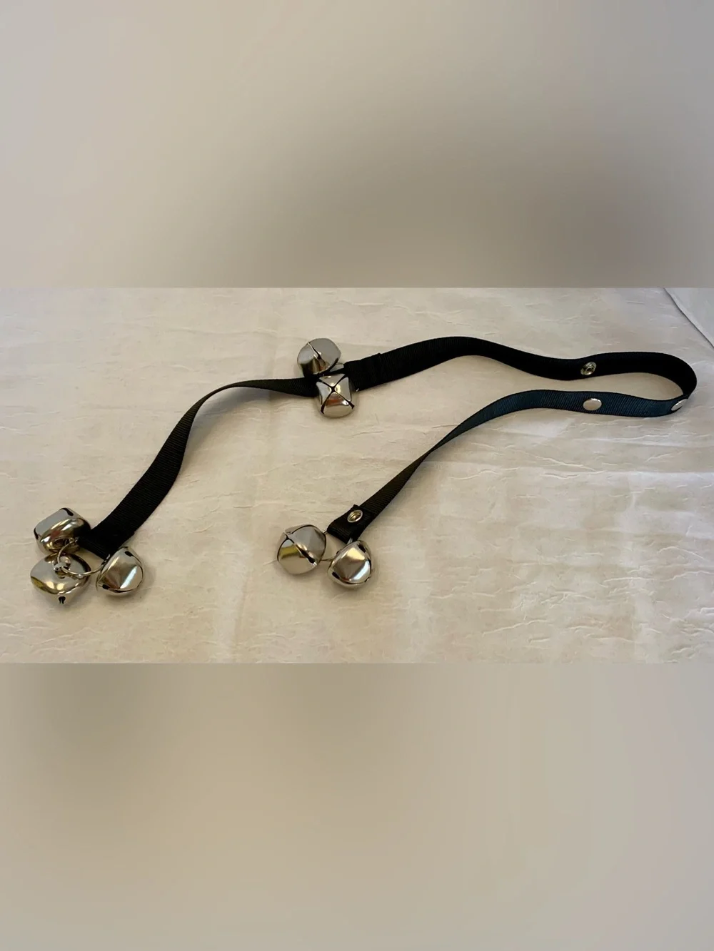 Dog Door Bell Puppy Potty Training Bell Dogs Go Out Training 7 Loud Bells.